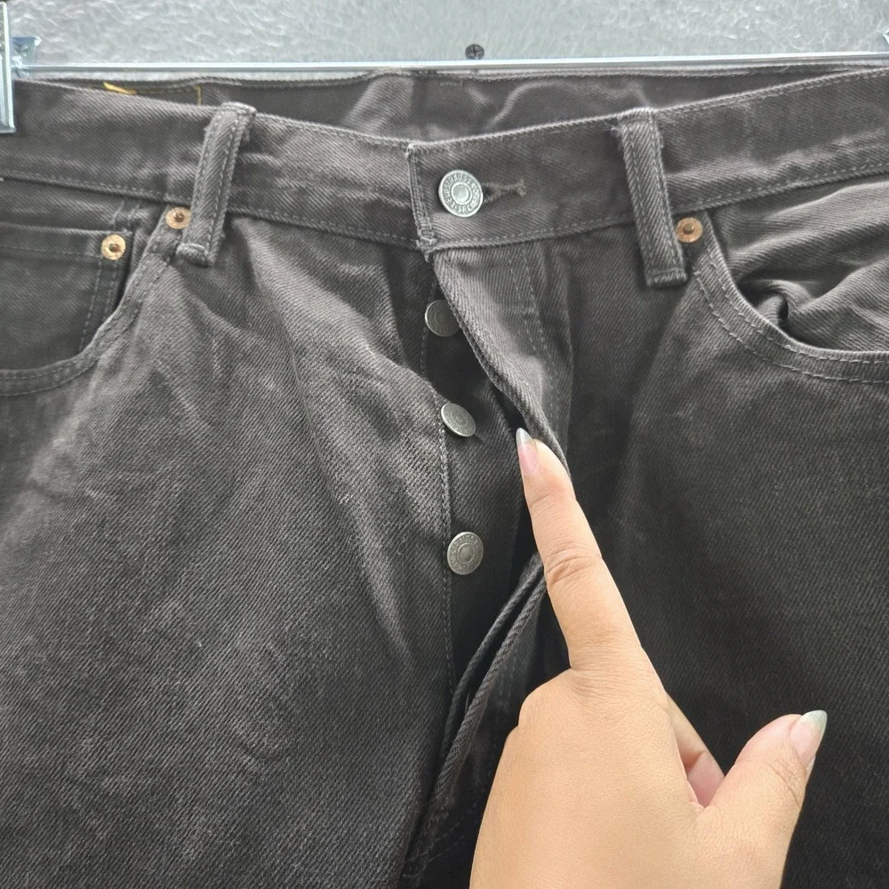 Levis ***stains item